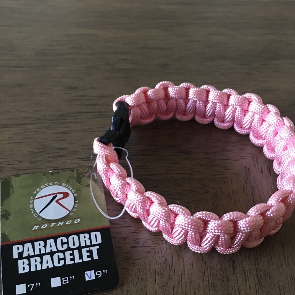 Pink paracord bracelet